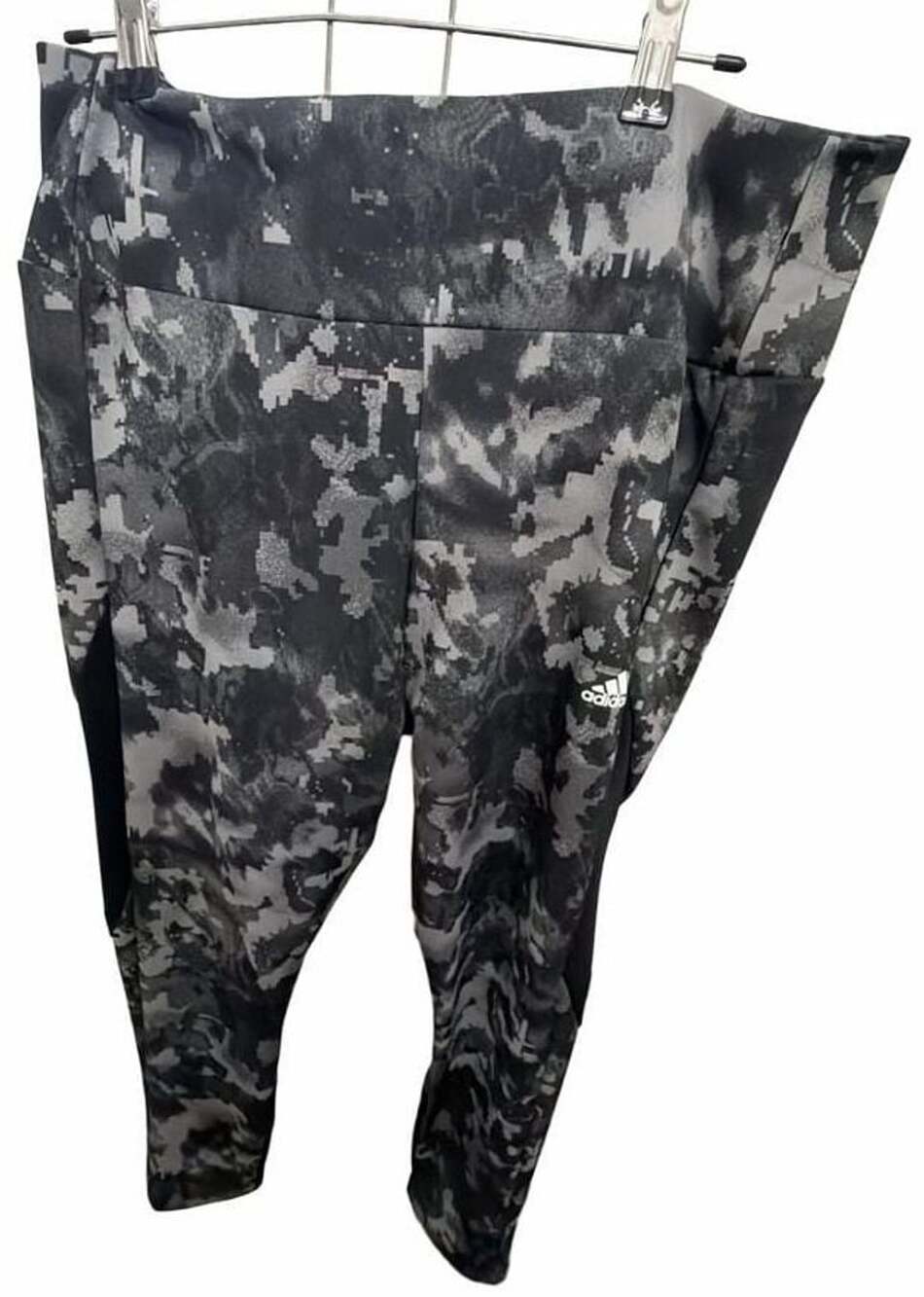 NWT Adidas Aeroready Women’s 7/8 XL Black Gray Camo Print Leggings GS6351